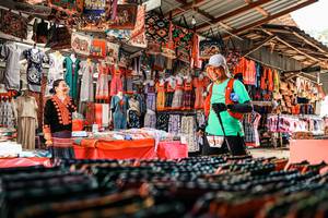 BIB: 
                            <button type="button" onclick="openModal(25581441)" class="btn btn-primary btn-sm float-right btn-popup" data-toggle="modal" data-target=".modal-high-quality">
                        <i class="fas fa-shopping-cart"></i> Add to Cart
                    </button>
                                            <button type="button" onclick="isThisMe(25581441, true)" class="btn btn-success btn-sm float-right btn-popup btn-isme hidden" data-toggle="tooltip" data-placement="bottom" title="นี่คือรูปของคุณใช่ไหม คลิกที่นี่เพื่อเอาเข้าอัลบั้ม">
                        <i class="fas fa-plus"></i> Add to album
                    </button>
                    <button type="button" onclick="isThisMe(25581441, false)" class="btn btn-warning btn-sm float-right btn-popup btn-isnotme hidden">
                        <i class="fas fa-ban"></i> Remove from album
                    </button>